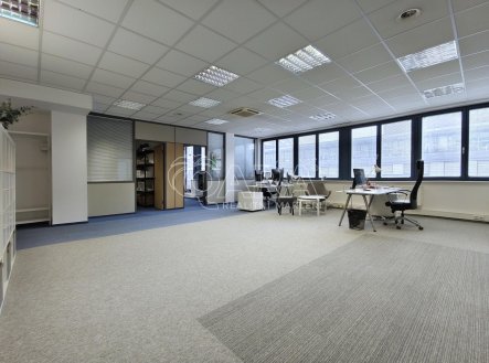 Pronájem kanceláře, 115 m²