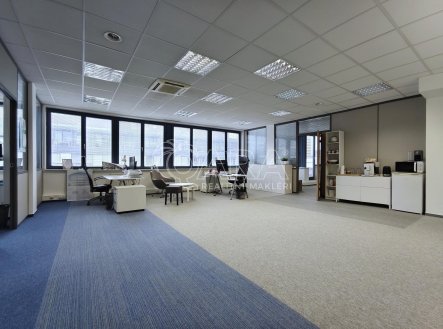 Pronájem kanceláře, 115 m²