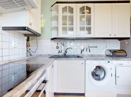 Pronájem bytu, 2+1, 55 m²