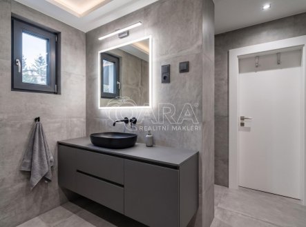 Prodej bytu, 4+1, 193 m²