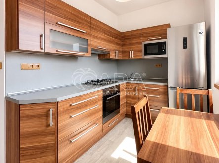 Pronájem bytu, 2+1, 54 m²