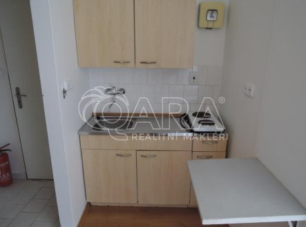 Pronájem bytu, 2+kk, 30 m²
