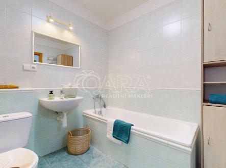 Pronájem bytu, 2+kk, 57 m²