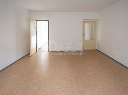 Pronájem bytu, 1+1, 35 m²