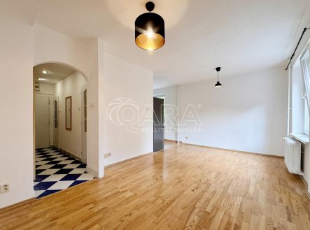 Pronájem bytu, 2+kk, 52 m²