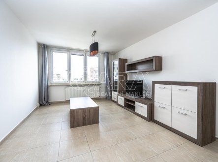 Pronájem bytu, 3+kk, 74 m²