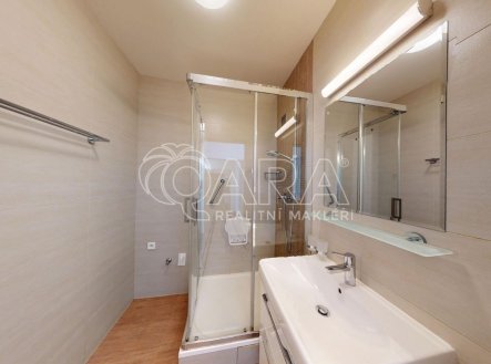Pronájem bytu, 3+1, 80 m²