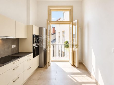Pronájem bytu, 2+1, 84 m²