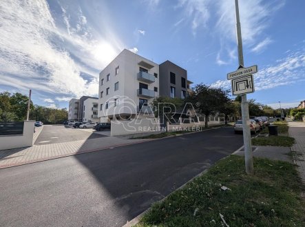 Pronájem bytu, 1+kk, 36 m²