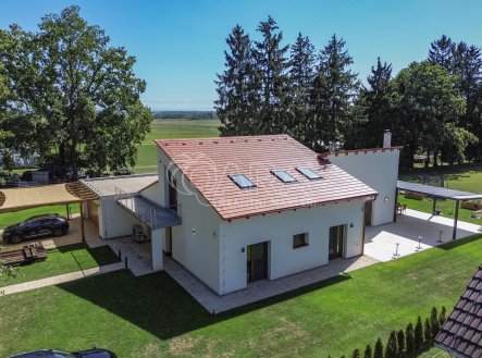 Prodej domu/vily, 350 m²