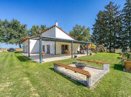 Prodej domu/vily, 350 m²