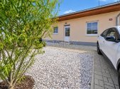 Pronájem domu/vily, 80 m²