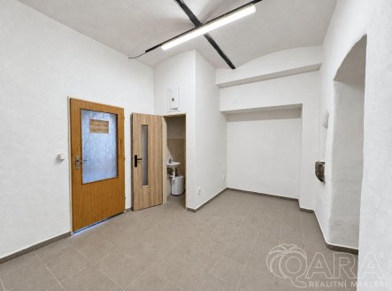 Pronájem výrobní prostory, 140 m²