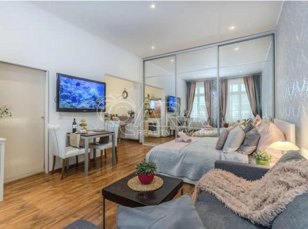 Pronájem bytu, 1+kk, 39,6 m²