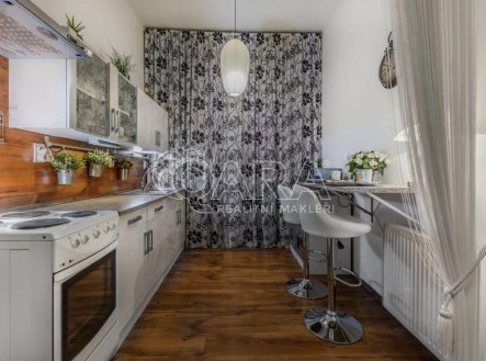 Pronájem bytu, 1+kk, 39,6 m²