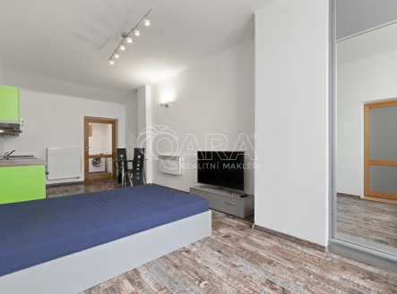 Pronájem bytu, 1+kk, 30 m²