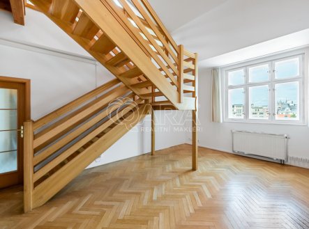 Pronájem bytu, 5+1, 184 m²