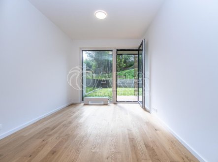 MH7_0379 | Pronájem bytu, 2+kk, 123,4 m²