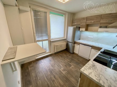 Pronájem bytu, 2+1, 55 m²