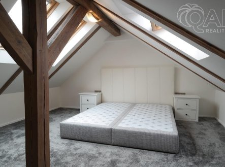 Pronájem bytu, 2+kk, 80 m²