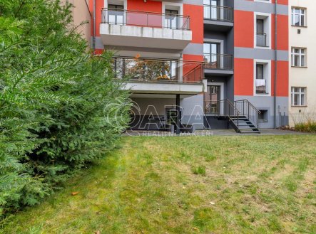 Pronájem bytu, 2+kk, 63 m²