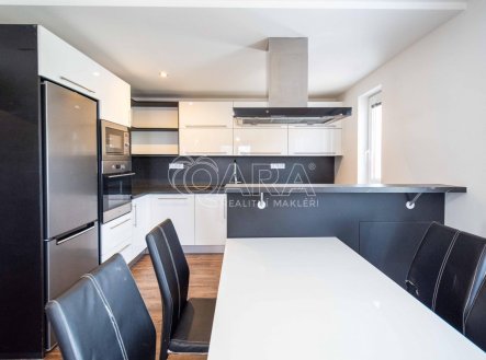 Pronájem bytu, 3+1, 71,4 m²