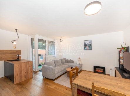 Pronájem bytu, 2+kk, 61 m²