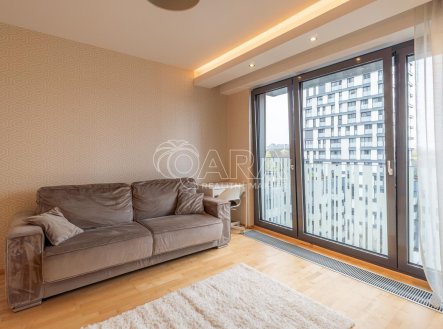 Pronájem bytu, 1+kk, 37,4 m²
