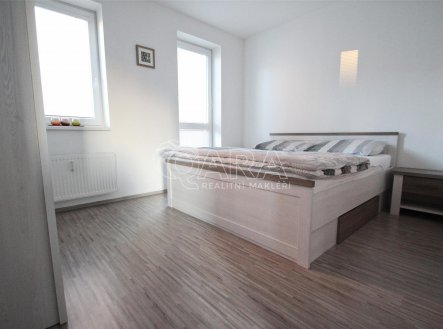 Pronájem bytu, 3+kk, 54 m²