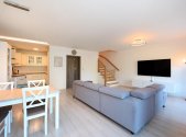 Pronájem domu/vily, 130 m²