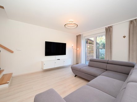 Pronájem domu/vily, 130 m²