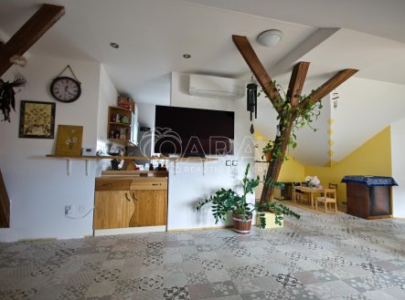 Prodej bytu, 5+1, 161 m²