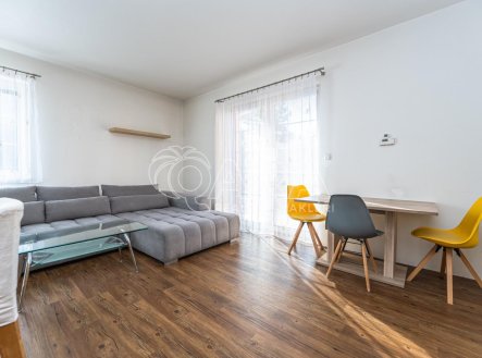 Pronájem bytu, 3+kk, 80,5 m²