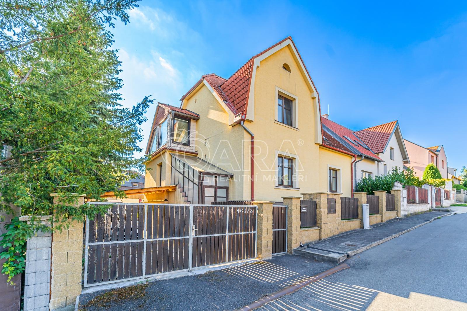 001 - prodej Buštěhrad Regal Tyrova Moji_Makelri