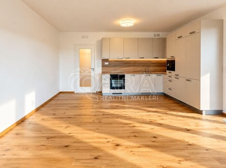 Pronájem bytu, 3+kk, 94 m²