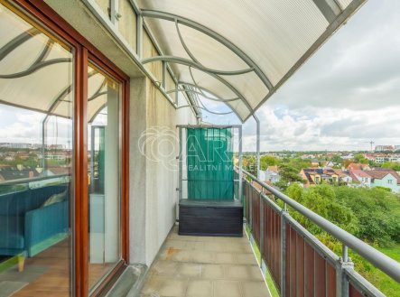 Pronájem bytu, 1+kk, 38 m²