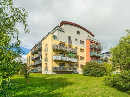 Pronájem bytu, 1+kk, 38 m²