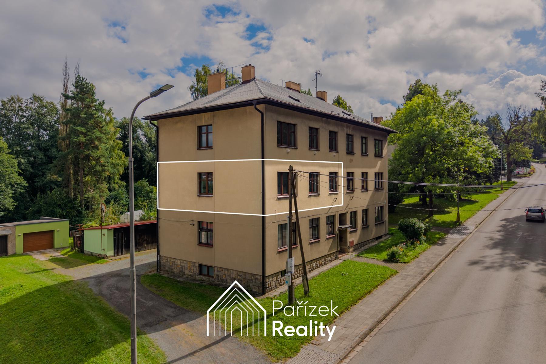 Police nad Metují_17. listopadu_spodní_rozlišení pro web-16