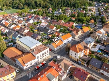 Prodej obchodní prostory, 180 m²
