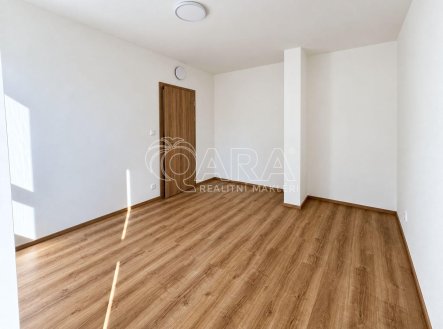 Pronájem bytu, 2+kk, 45 m²