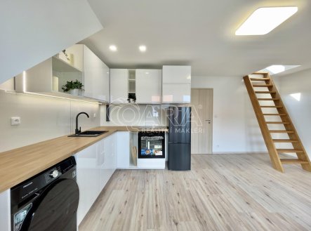 Pronájem bytu, 3+kk, 84,9 m²