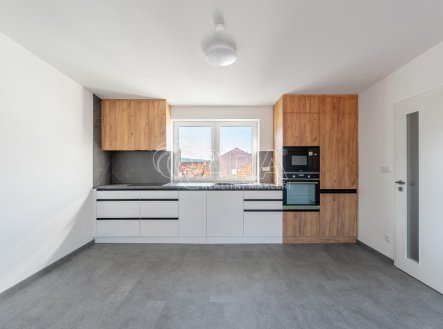 Prodej bytu, 2+kk, 90,4 m²