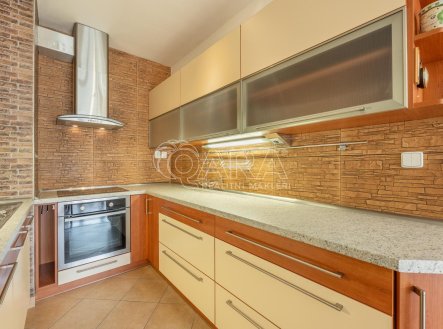 Pronájem bytu, 2+kk, 53 m²