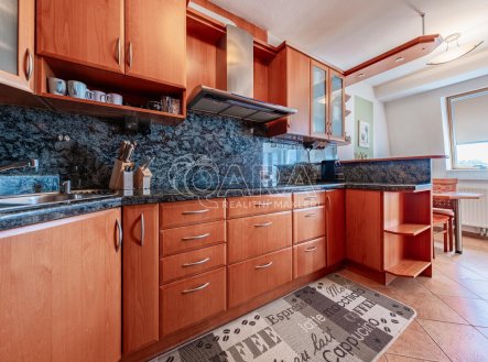 Pronájem bytu, 4+1, 117 m²