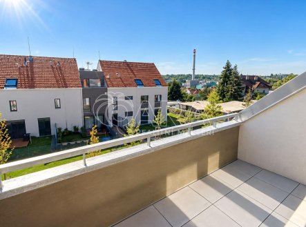 Pronájem bytu, 1+kk, 28 m²