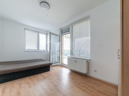 Pronájem bytu, 3+kk, 76 m²