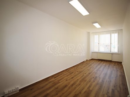 Pronájem kanceláře, 51 m²