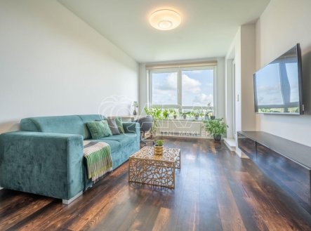 Pronájem bytu, 2+kk, 55 m²