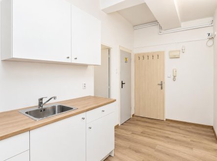 Pronájem bytu, 2+1, 49 m²