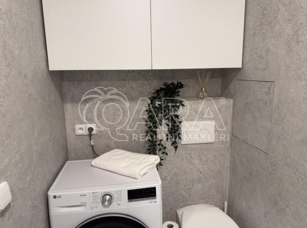 Pronájem bytu, 1+1, 39 m²